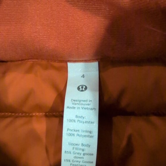 NWT Lululemon Lightweight Relaxed-Fit Down Jacket Canyon Orange - Picture 9 of 12
